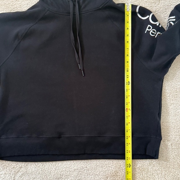 Calvin Klein Performance Crop Pullover Hoodie, Plus Size 2x - Picture 10 of 11